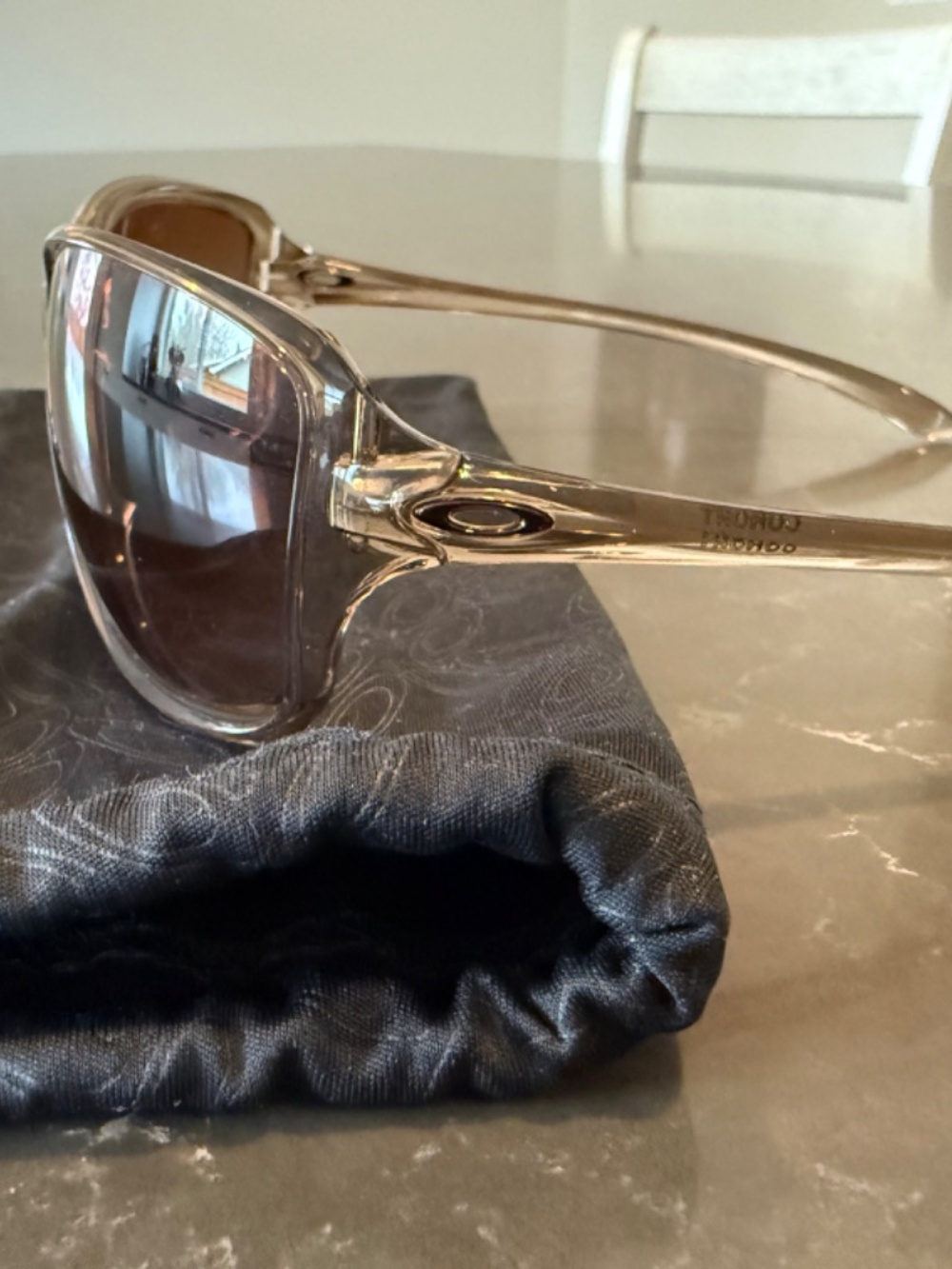 Women Oakley 009301 Cohort Rectangular Sunglasses - Picture 2 of 4